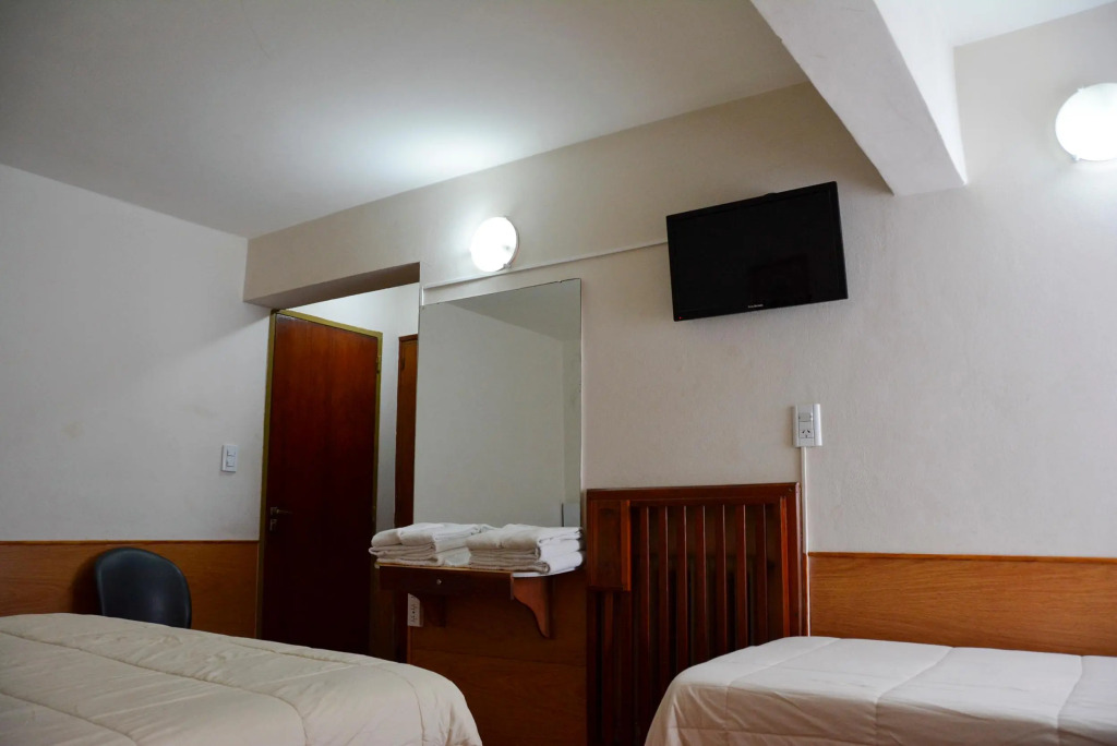 Hotel Menossi