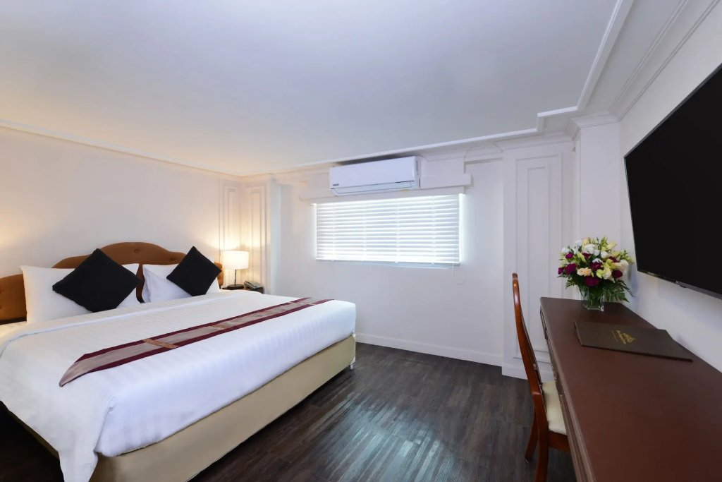 Siam Champs Elyseesi Unique Hotel