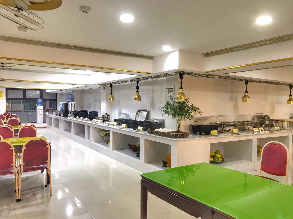 Hacinco Hotel