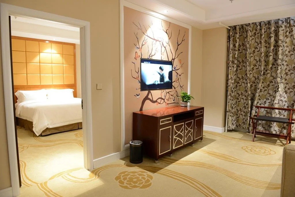 Hulunber Zhongcheng Holiday Hotel