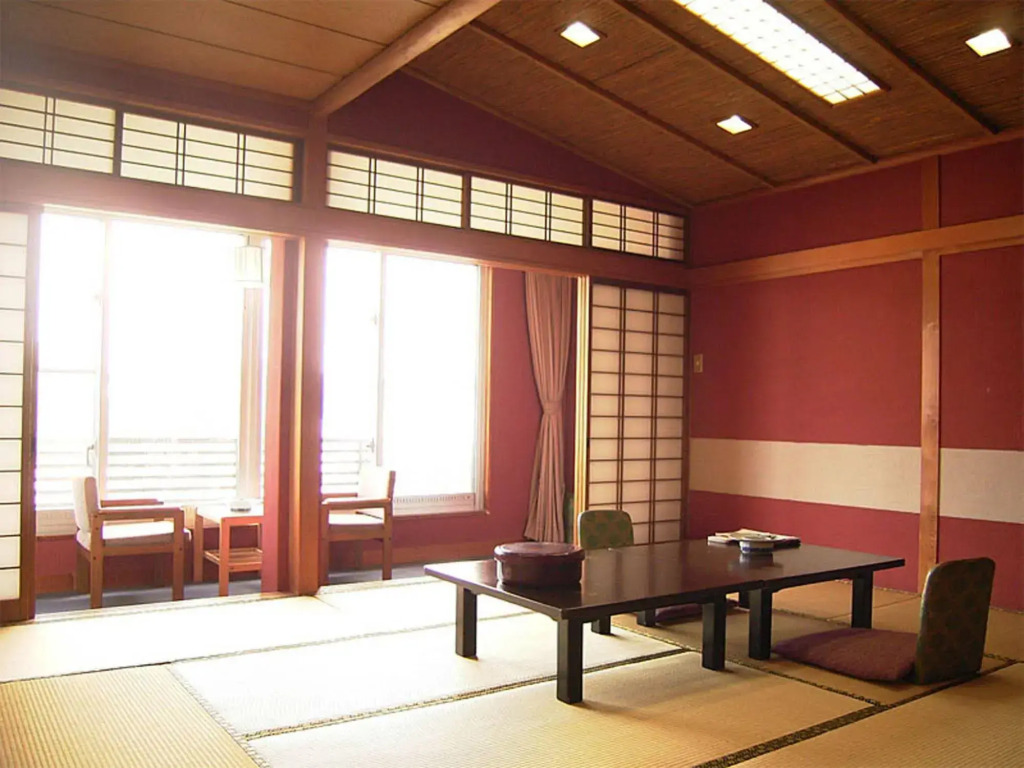 Toushijima Onsen Suzunami