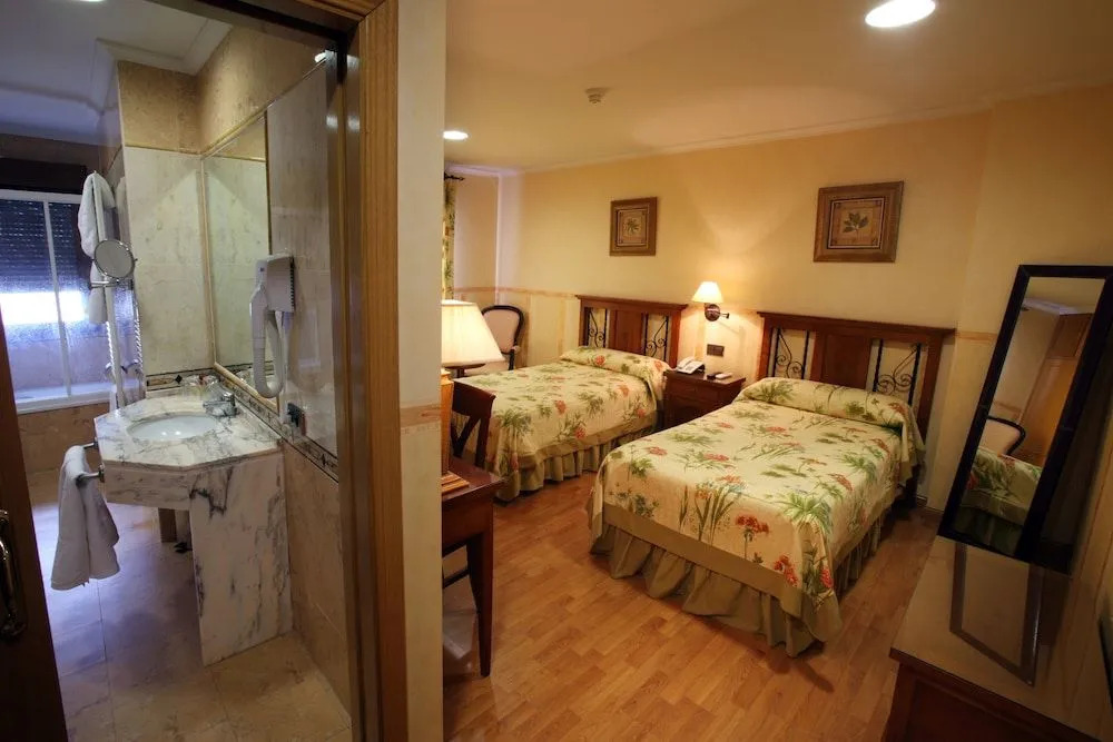 Hotel El Pentágono