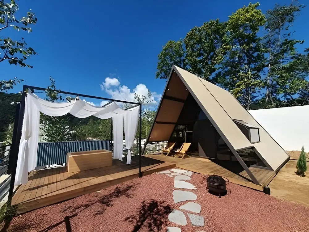 가평 스페인마을 풀램핑 Spanish Village Poolamping