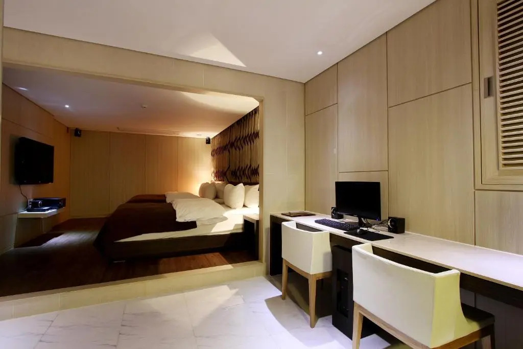 Uijeongbu Latree Hotel