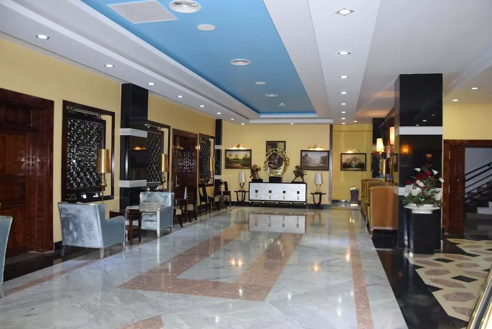 Soltane Hotel - Hussein Day