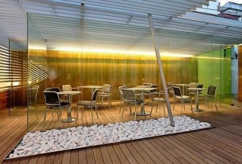 Hotel Holos