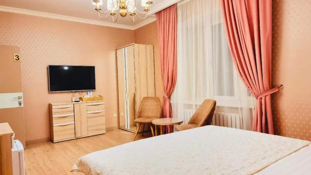 Altyn Hotel