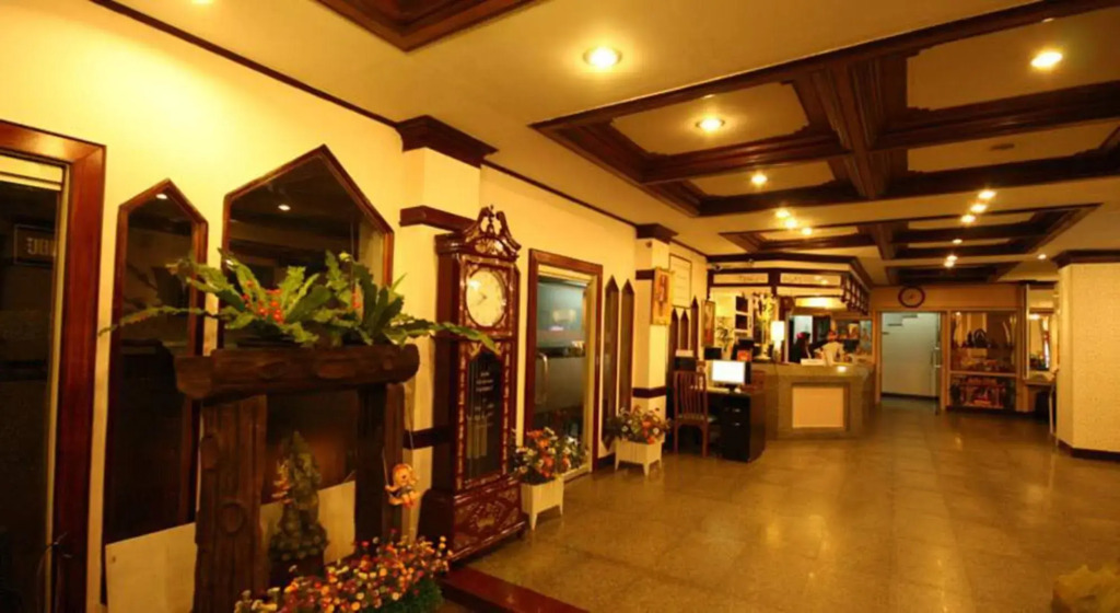 Siam Star Hotel