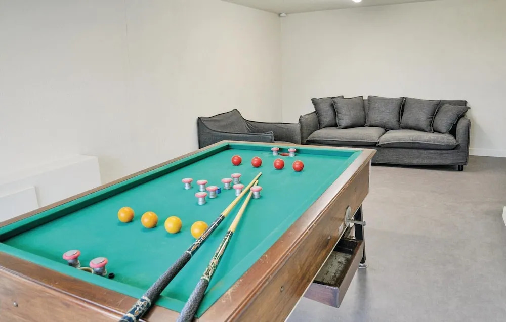 Nice Home in Durbuy With 4 Bedrooms and Wifi