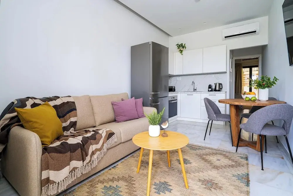 Inia Apartments