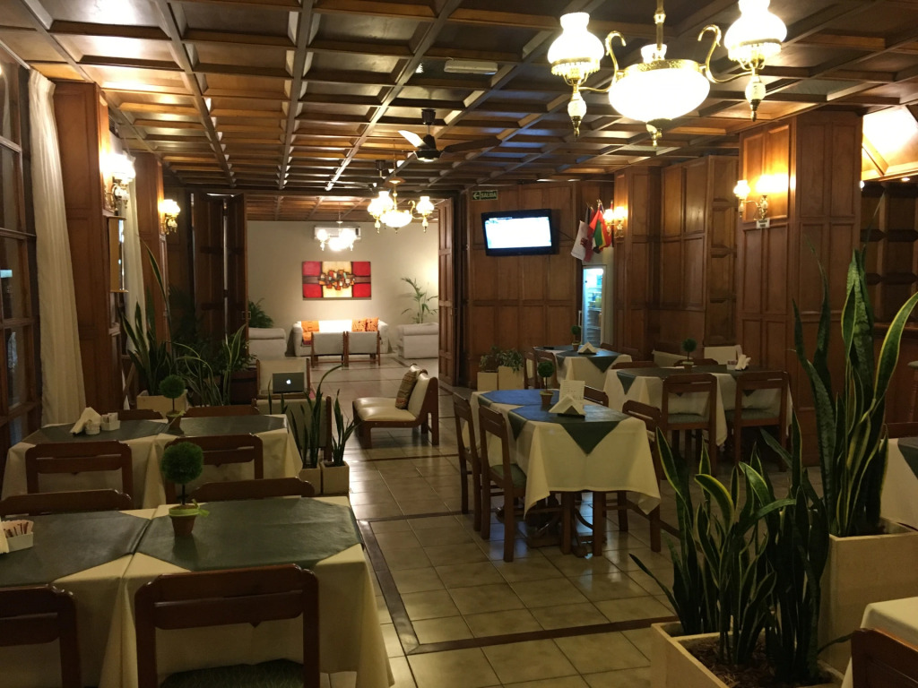 Hotel Arona