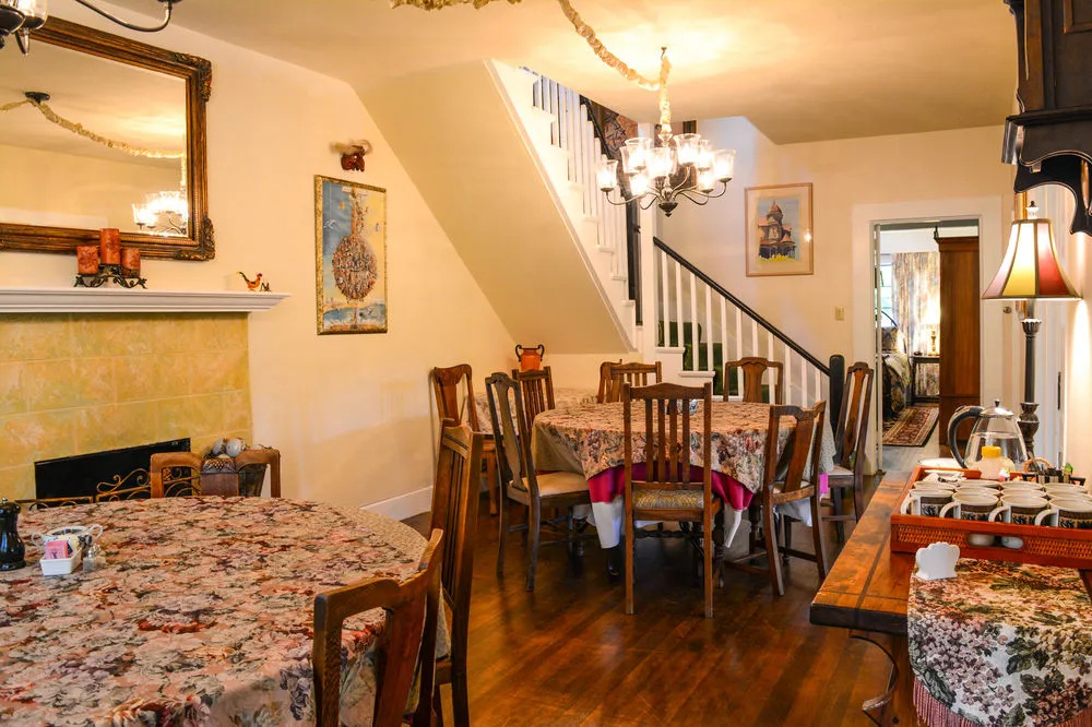 Mine and Farm, The Inn at Guerneville, CA