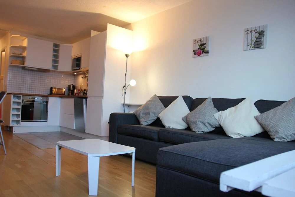 nice apartment with bedrrom and bunk beds in the entrance Apartment 1