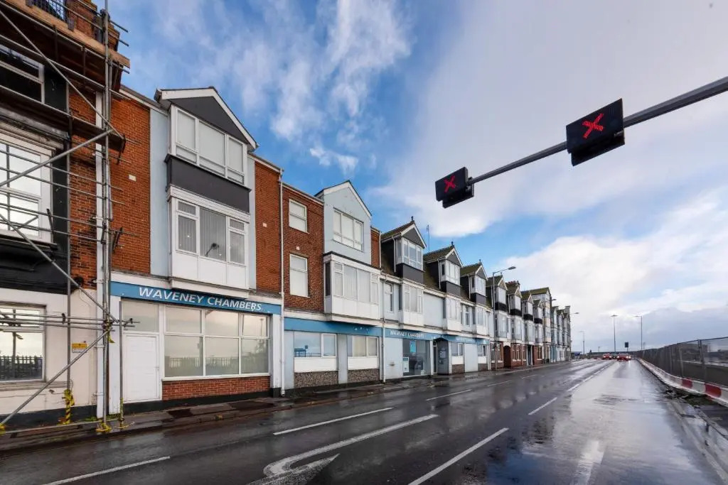 K Suites - Waveney Chambers 1