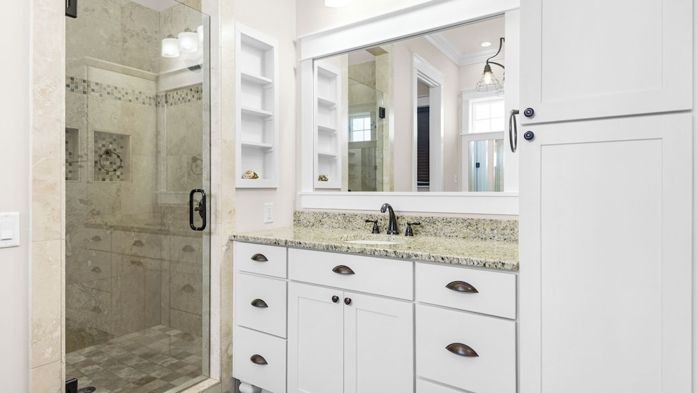 30A Getaway With Private Heated Pool, Hot Tub, and Golf Cart