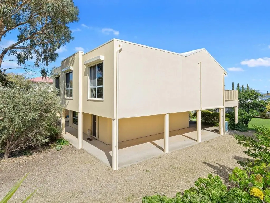 22 Broadbeach Drive
