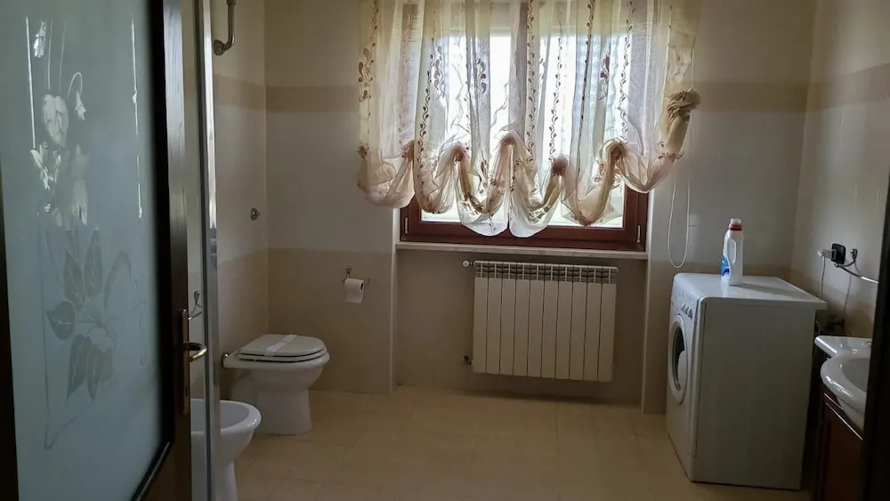 Immaculate 4-bed House in Cassino Villa Aurora