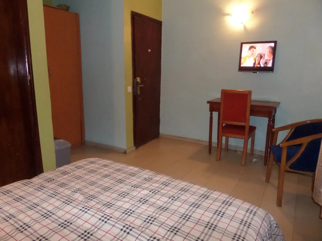De Next Centre Resort Limited