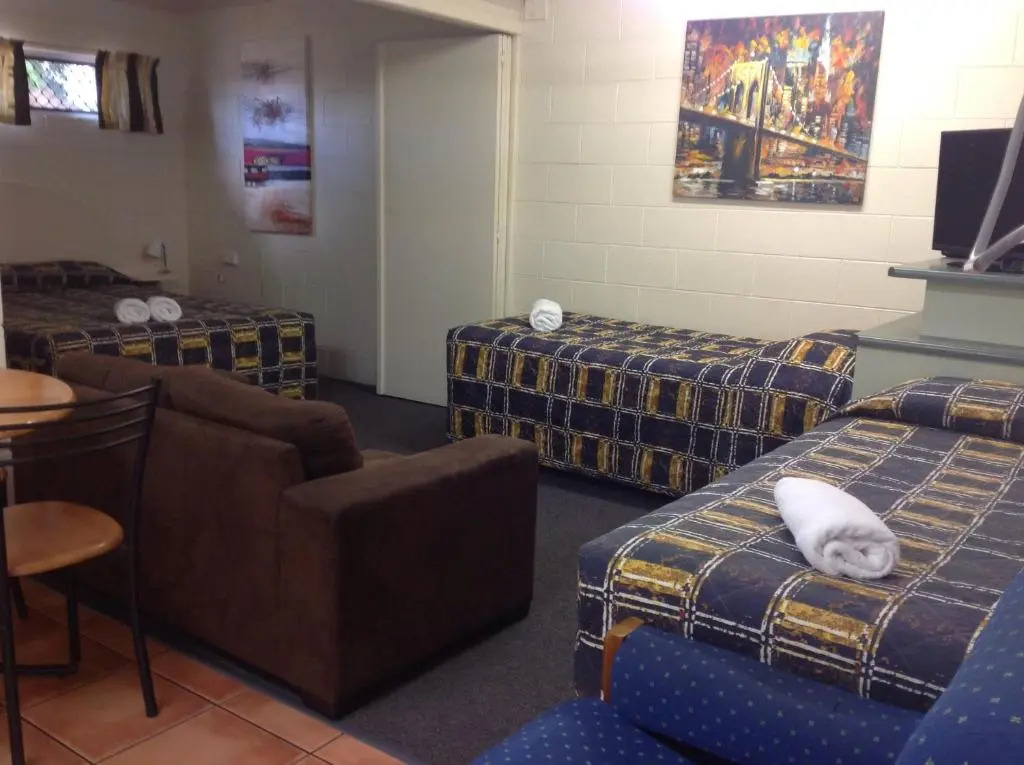 Ayr Max Motel