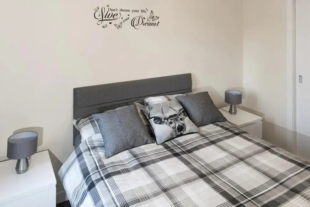 Cosy 2 bedroom Flat close to City Centre
