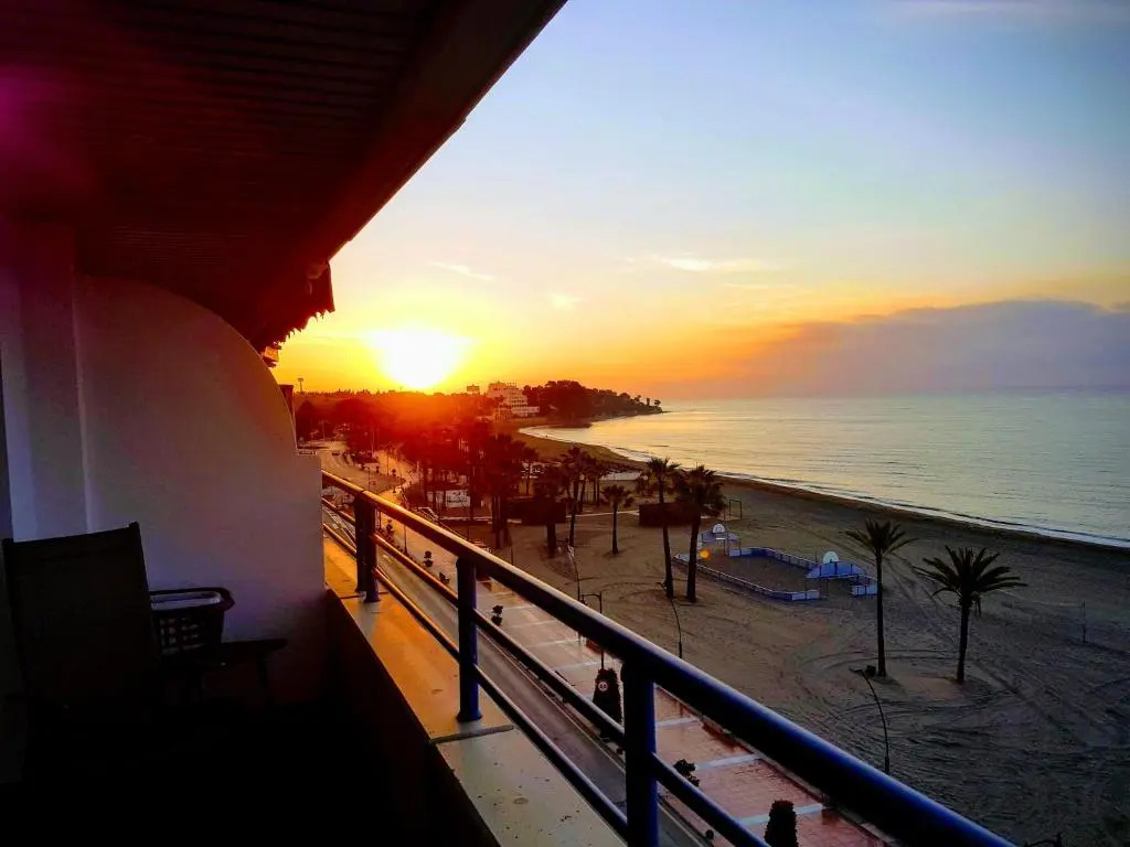 Apartamento 2 Dormitorios Primera Línea de Playa