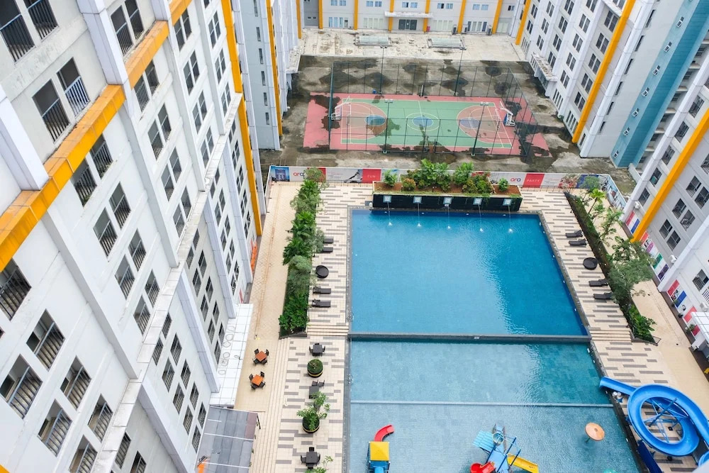 Simply Furnished 1BR @ Skyline Paramount Apartment