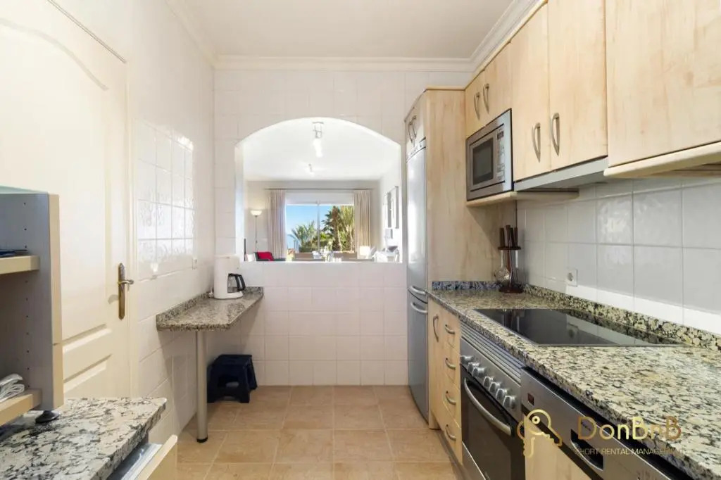 Beautiful apartment with sea view in Mijas costa