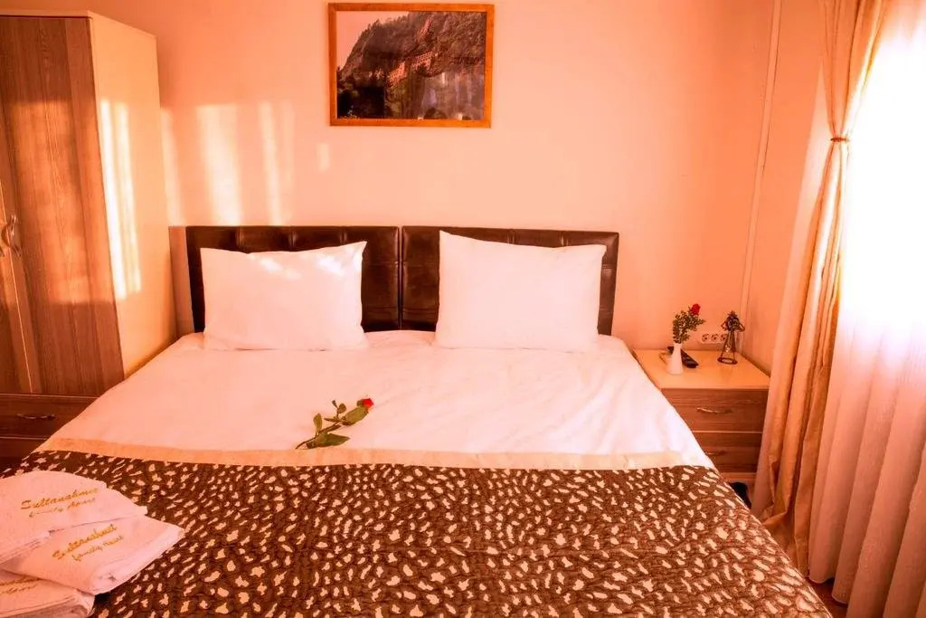 Sultan Suffa Hotel