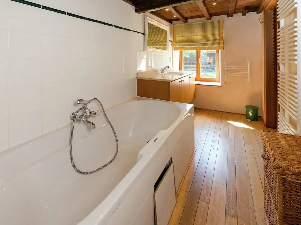 Spacious Retreat in Warizy