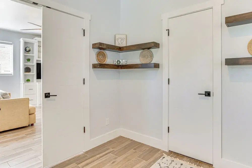 Stylish OKC Farmhouse w/ Garden - Close to OU