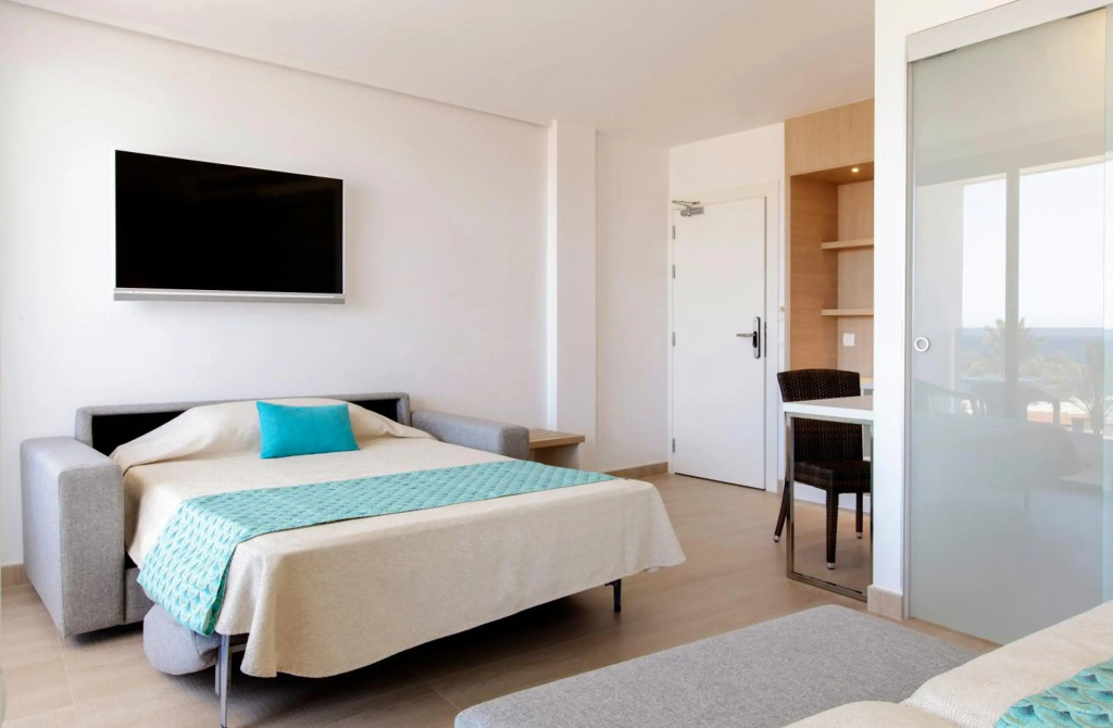 Marvell Club Hotel & Apartments