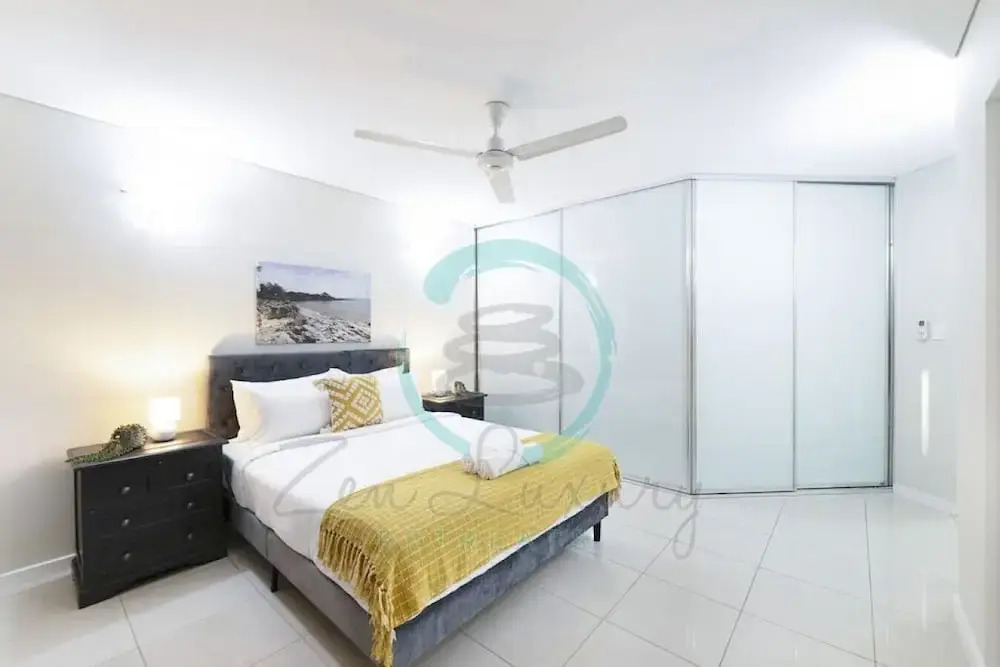 Zen on Stuart - 3 Bedroom Penthouse