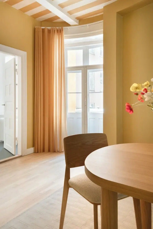 Former Dukes Residence - 4 bedrooms - 2 bathrooms