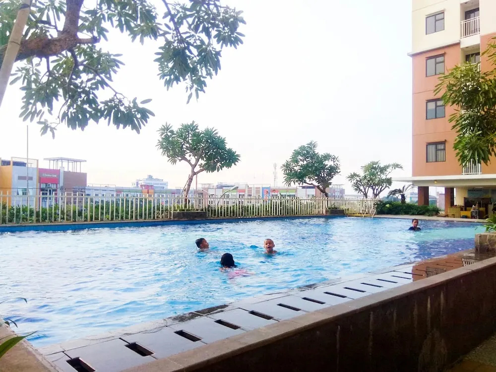 Comfortable and Cozy Living 2BR at Lagoon Apartment