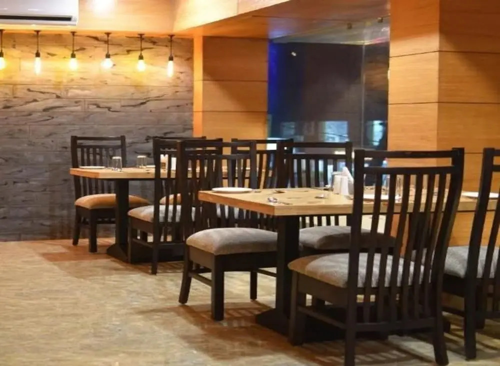 Anroute Stays128- Near City Hospital