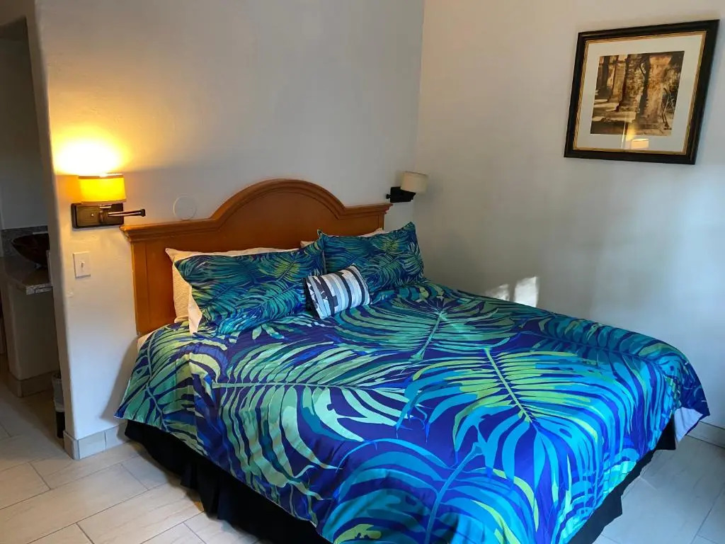 Villa Rosa Inn
