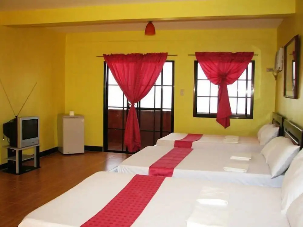 Bakasyunan Resort and Conference Center - Zambales