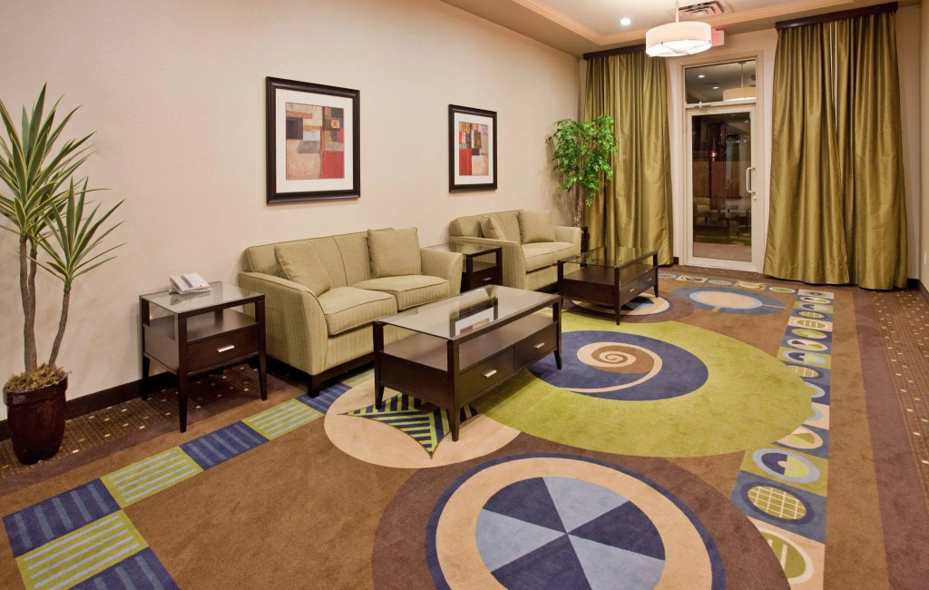 Holiday Inn Hotel and Suites-Kamloops by IHG