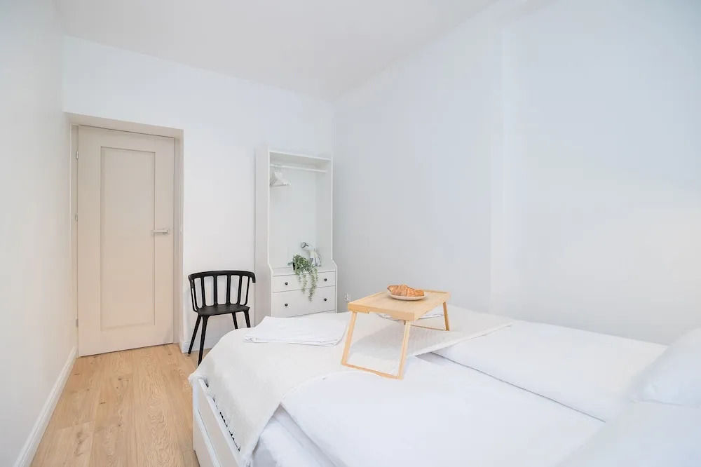 ShortStayPoland Dąbrowszczaków B138