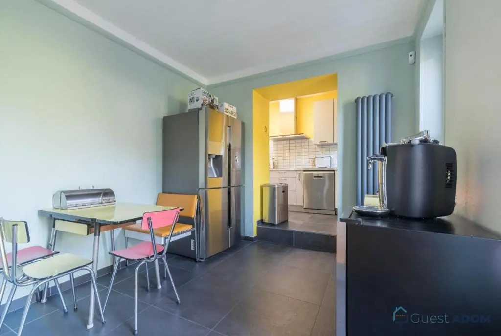Maison avec jardin de 1200m et billard