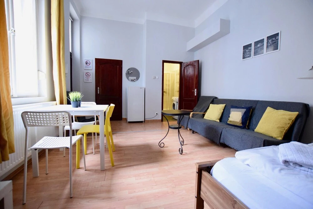 Standard Apartment by Hi5 - Váci 56