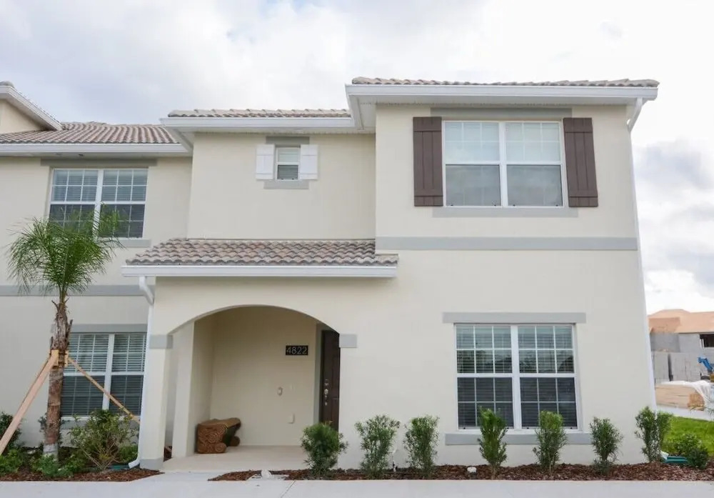 5 Bedroom Villa At Storey Lake Townhouse