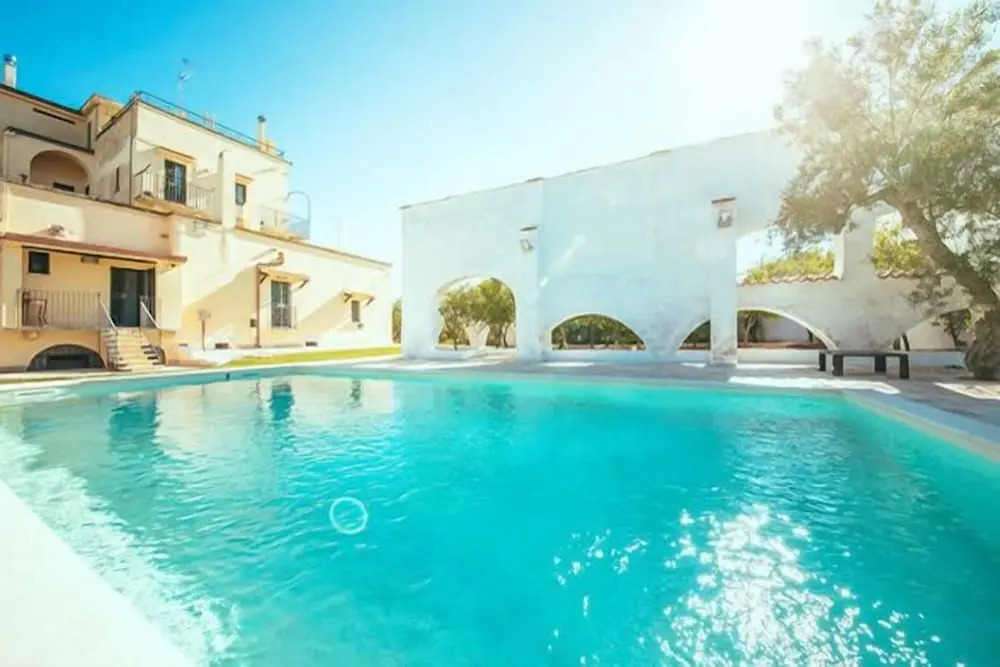Nella Apartment With Pool