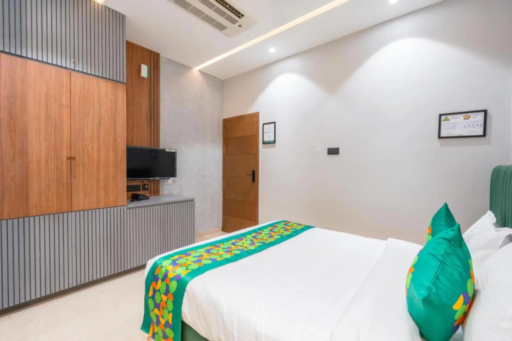 Treebo SV Residency, Vellore