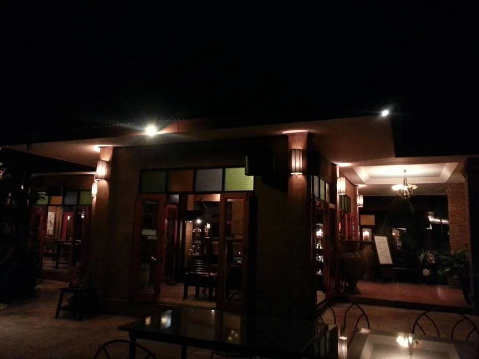 Saimoonbury Resort