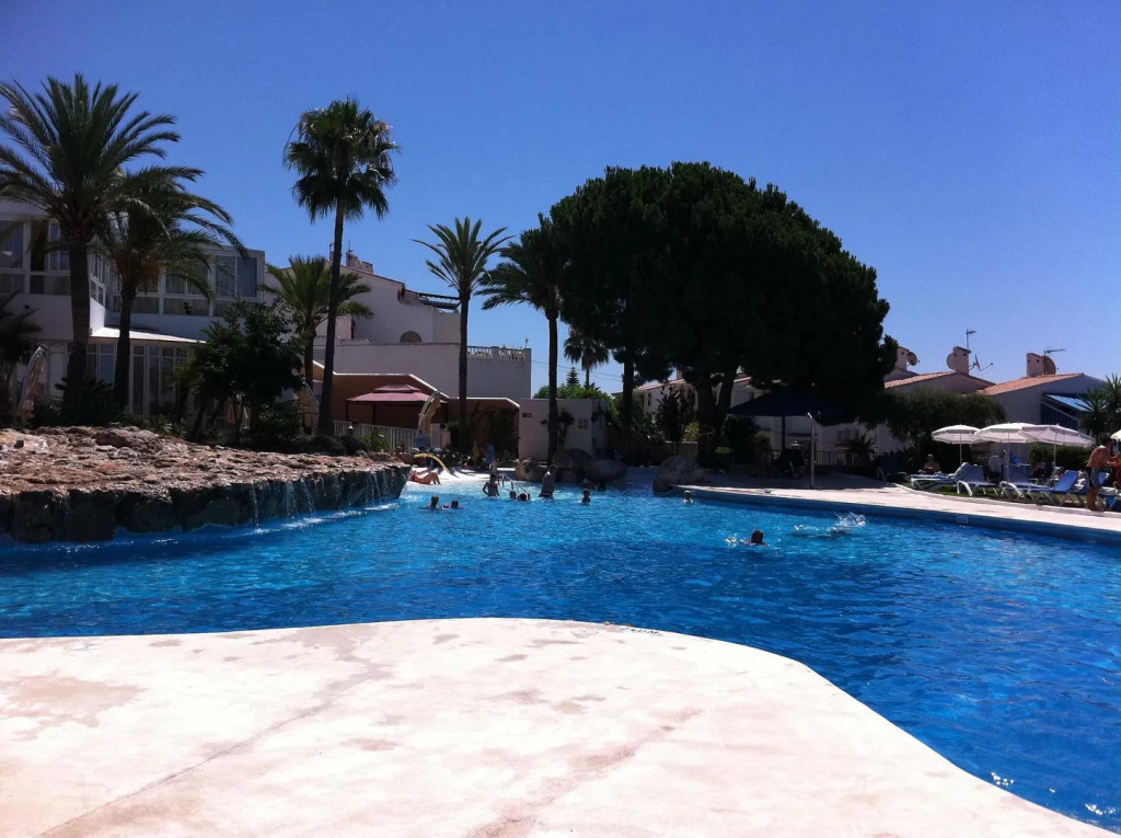 El Capistrano Sur