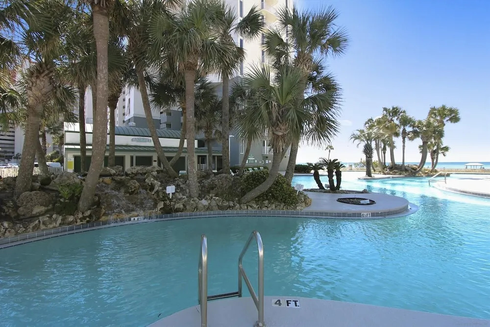 Long Beach Tower 3, #1303 - Completely Renovated 2 Bedroom . 2 Condo by RedAwning