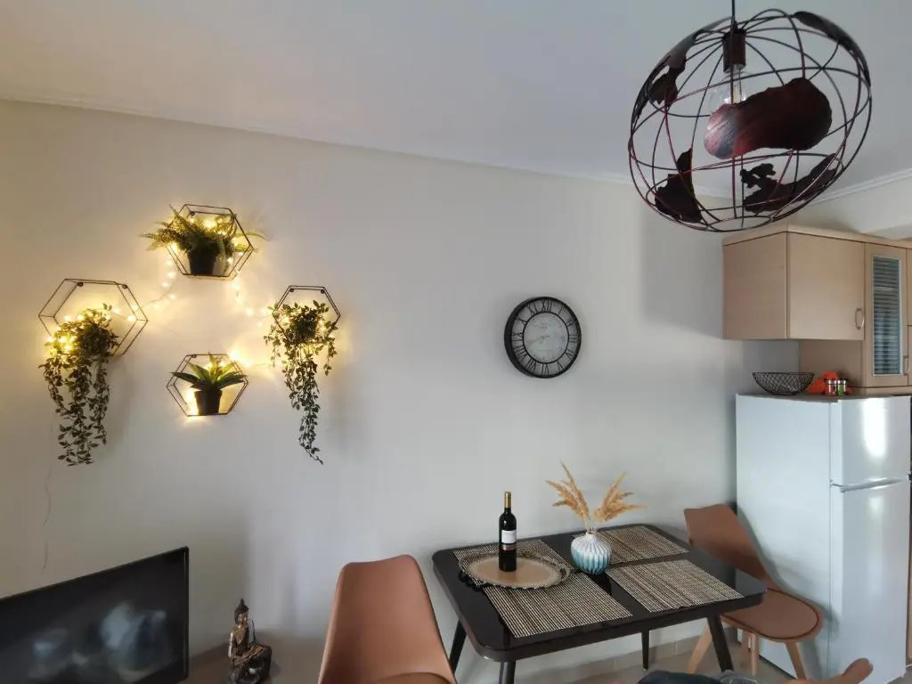Iris Deluxe Suites 1