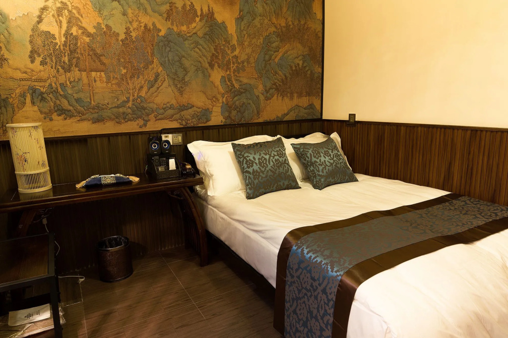 Hangzhou Lingyin No.53 Zen House