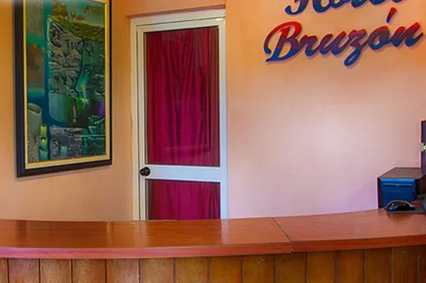 Hotel Bruzon